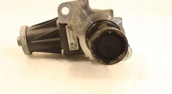 Renault Clio IV EGR valve H8200129863