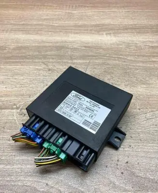 Ford Focus Comfort/convenience module 98AG15K600DE 5WK48823