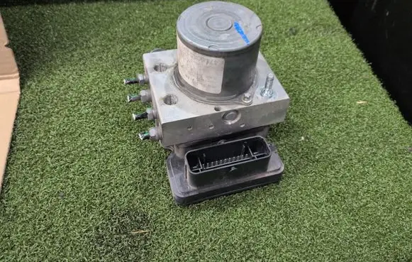Renault Master III ABS Pump 476604029R 2265106516 0265956535