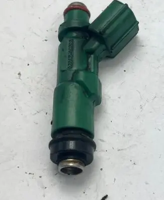 Toyota Prius (XW20) Fuel injector 2325021020