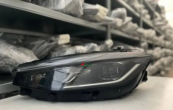 Volkswagen PASSAT B9 Headlight/headlamp 8870VF240059K 3J1941035