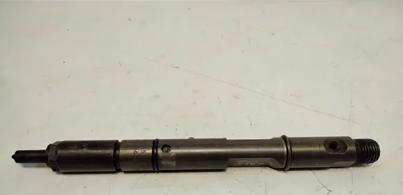 Audi A6 S6 C5 4B Fuel injector 059130201D 0432133805