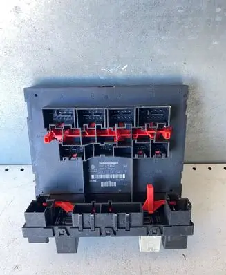 Volkswagen PASSAT B6 Comfort/convenience module 3C0937049E 28022870
