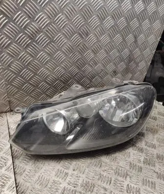 Volkswagen Golf VI Headlight/headlamp 25425701