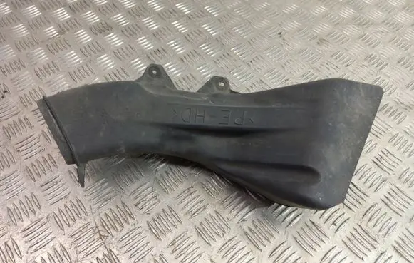Lexus GS 300 350 430 450H Air intake duct part 5328530060
