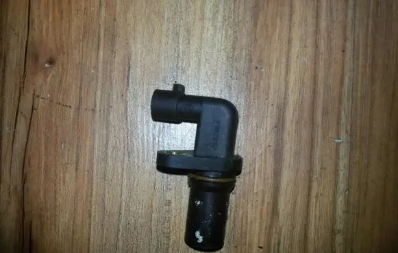 Alfa Romeo 147 Crankshaft position sensor 0261210227