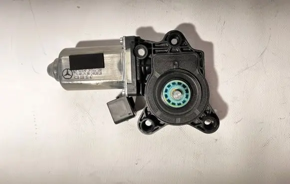 Mercedes-Benz S W220 Seat adjustment motor A2208205342 989531100