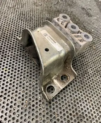 Peugeot Boxer Engine mount bracket 01380040080 AA236013780251