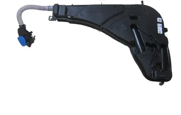 BMW X3 G01 Windshield washer fluid reservoir/tank 7483866 616DDVRDC67BMW