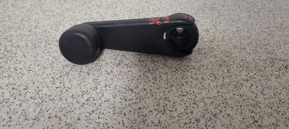 BMW 3 E36 Rear door window winding handle 51328174075
