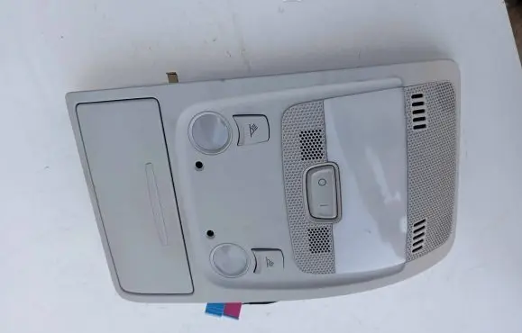 Audi A4 S4 B8 8K Front seat light 8T0947135A 025041931