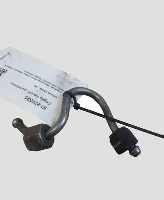 Citroen C5 Fuel injector supply line/pipe
