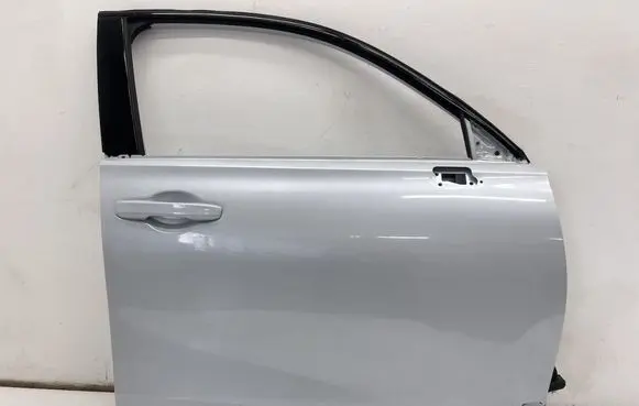 Honda ZR-V Front door 