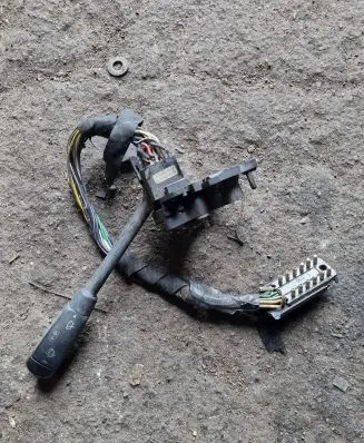Mercedes-Benz E W124 Wiper control stalk 1245450124 01910980