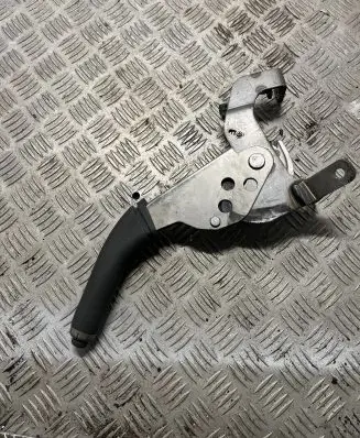 KIA Sorento Handbrake/parking brake lever assembly