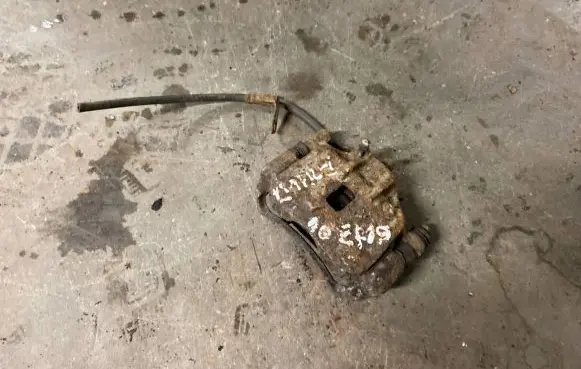 Hyundai Getz Front brake caliper