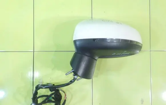 Audi A1 Front door electric wing mirror LEWE WP202
