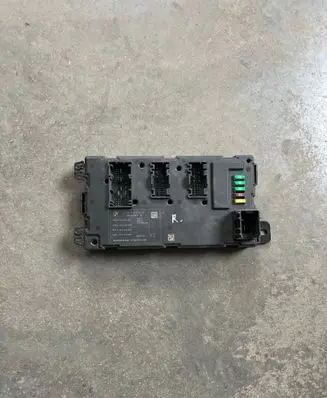 BMW 3 F30 F35 F31 Comfort/convenience module 9329701 A2C30450117 00000F4A