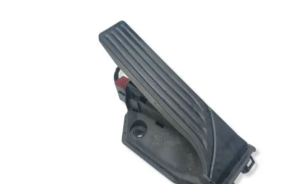 Alfa Romeo Giulia Accelerator throttle pedal 00505513360 20330478
