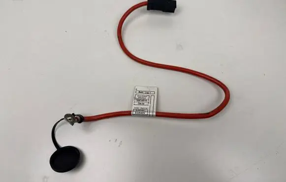 BMW 3 E90 E91 Positive cable (battery) 15974510
