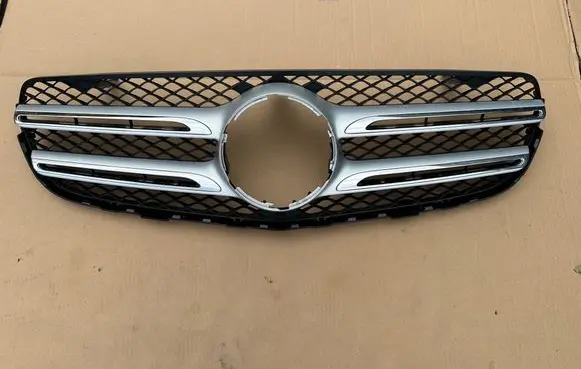 Mercedes-Benz GLC C253 Front bumper upper radiator grill A25388066