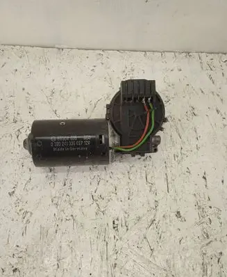 Audi A6 S6 C4 4A Wiper motor 0390241330