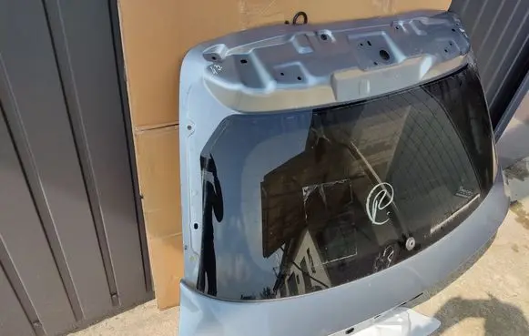 Opel Mokka B Tailgate/trunk/boot lid 43R000072 E000090