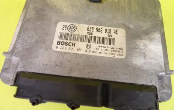 Volkswagen Golf IV Engine control unit/module 038906018AE