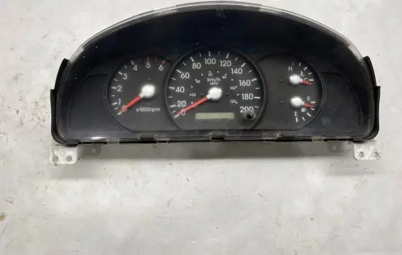 KIA Sorento Speedometer (instrument cluster) 78818420