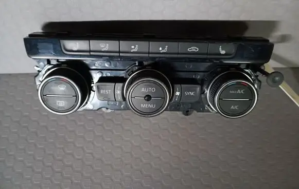 Volkswagen PASSAT B8 Climate control unit 5G0907044BG