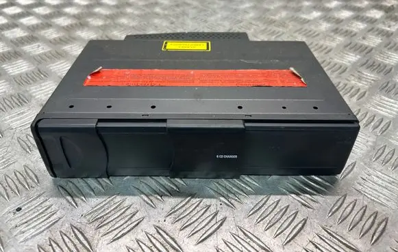 BMW 3 E92 E93 CD/DVD changer 9133083