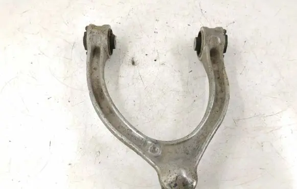 Mercedes-Benz E W213 Front control arm 2053305501 A2053305501