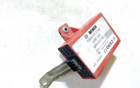 Mitsubishi Space Star Other control units/modules mr913792 2881900206
