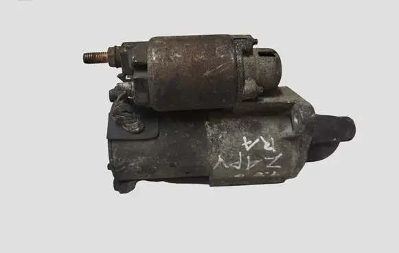 Opel Zafira B Starter motor