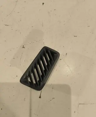 Toyota RAV 4 (XA50) Dashboard air vent grill cover trim 5596242010
