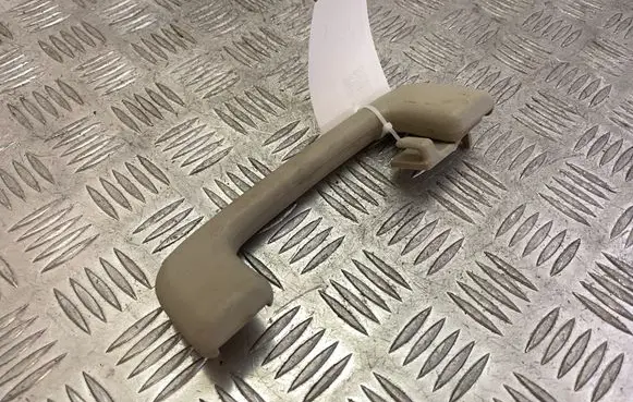 Mitsubishi Outlander Rear interior roof grab handle