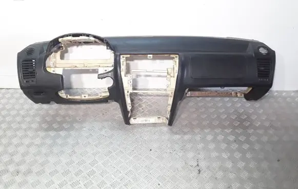 Hyundai Terracan Dashboard