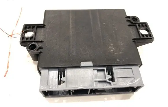 Mercedes-Benz E W212 Parking PDC control unit/module A0009008004