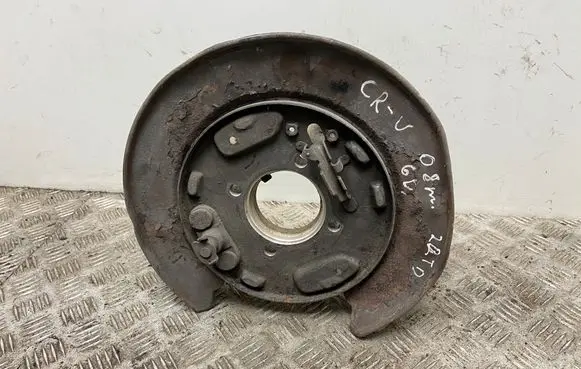 Honda CR-V Rear wheel hub