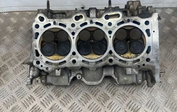 Engine head