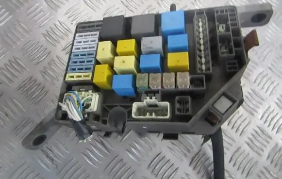 Hyundai Elantra Fuse box set 913042d250 91304-2d250