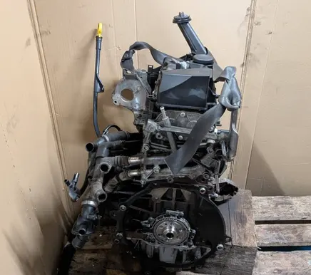Volkswagen Crafter Engine 2N0407104A 04L023AK 20L18