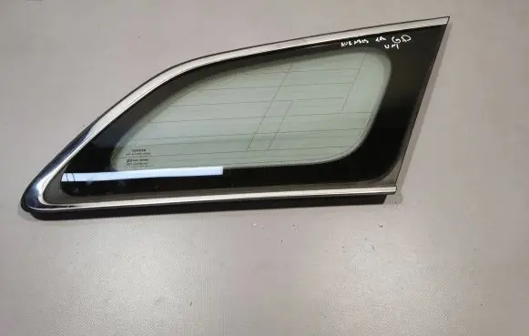 Toyota Avensis T270 Rear side window