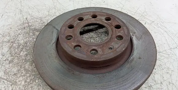 Skoda Octavia Mk2 (1Z) Front brake disc