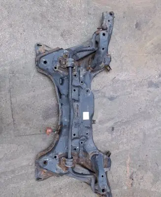 Hyundai i30 Front subframe 62401A6400