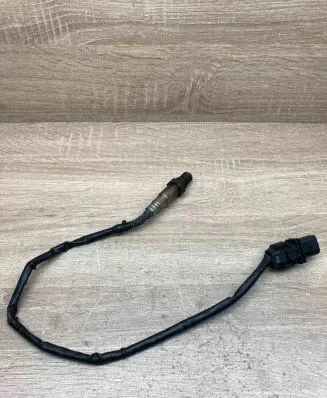 Skoda Octavia Mk2 (1Z) Lambda probe sensor 03L906262 0281004085