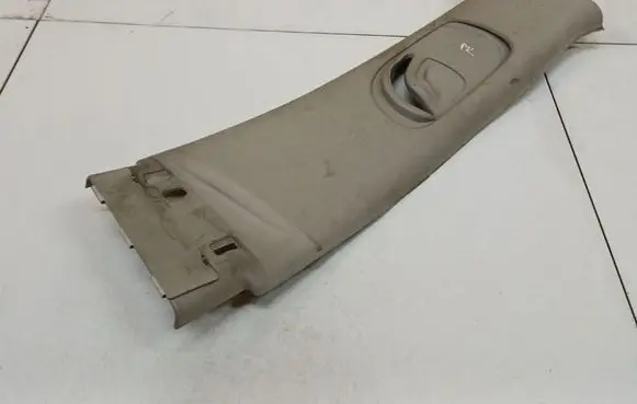 Renault Scenic II - Grand scenic II (B) pillar trim (top) 8200084325