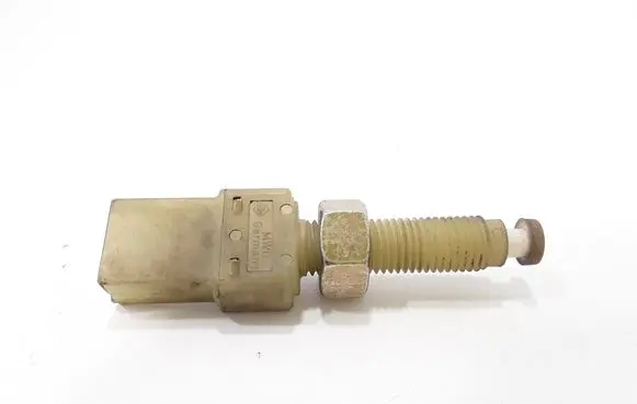 Audi A4 S4 B5 8D Brake pedal sensor switch 443945515
