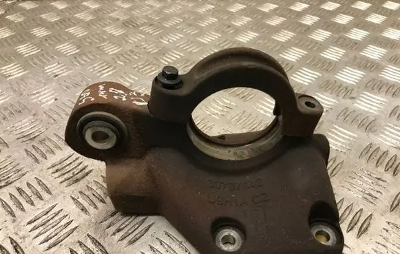 Volvo S60 Driveshaft support bearing bracket 30787842