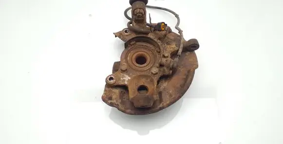 Mitsubishi Pajero Front wheel hub